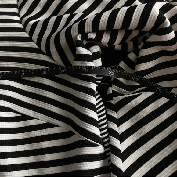 NWT Alfani Blouse - Picture 3 of 6